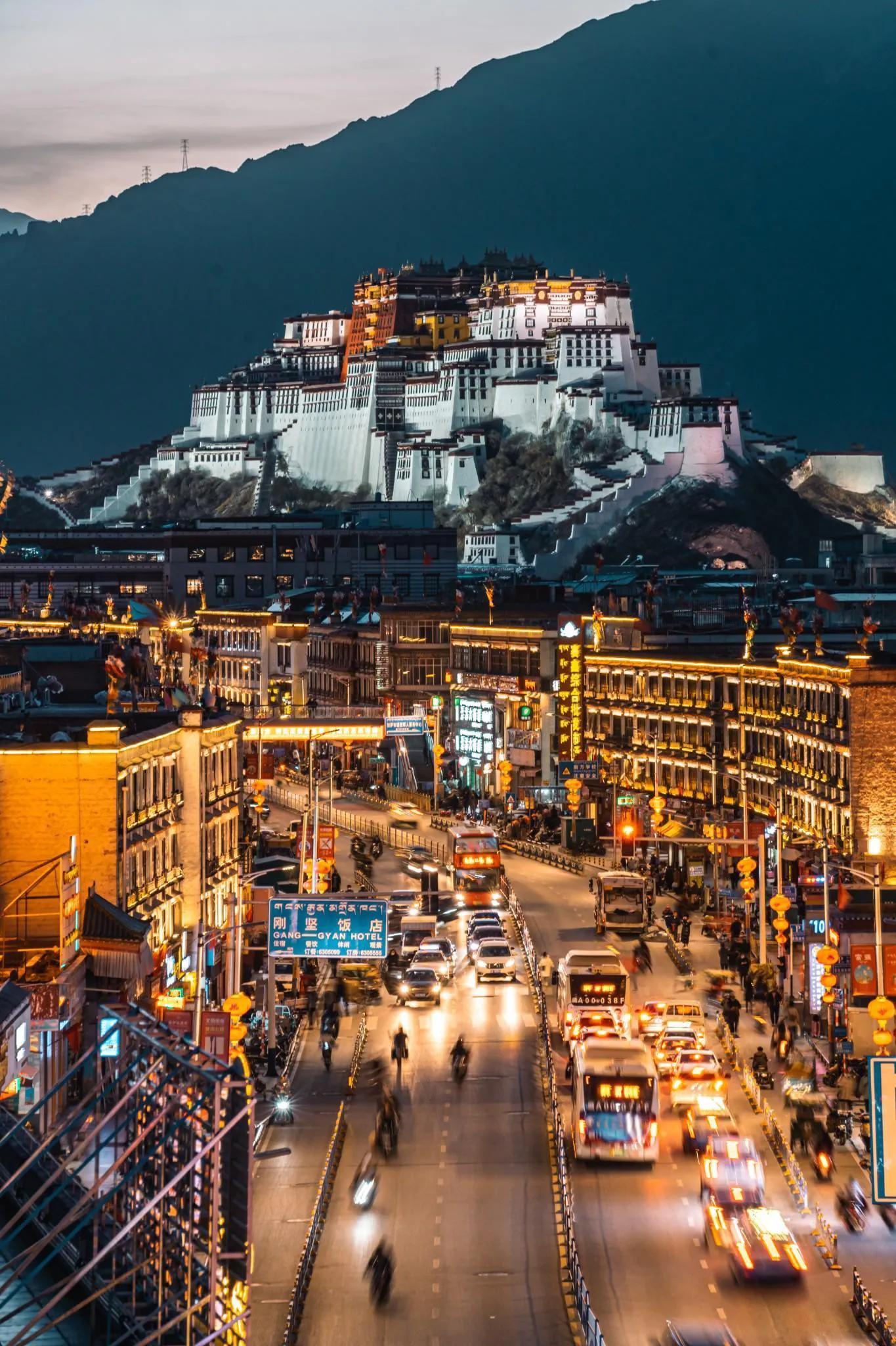 西藏，蓝天下的温馨日常与友情趣事